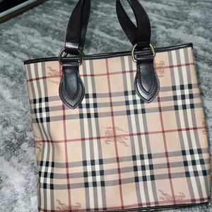 Authentic Burberry Purse!
